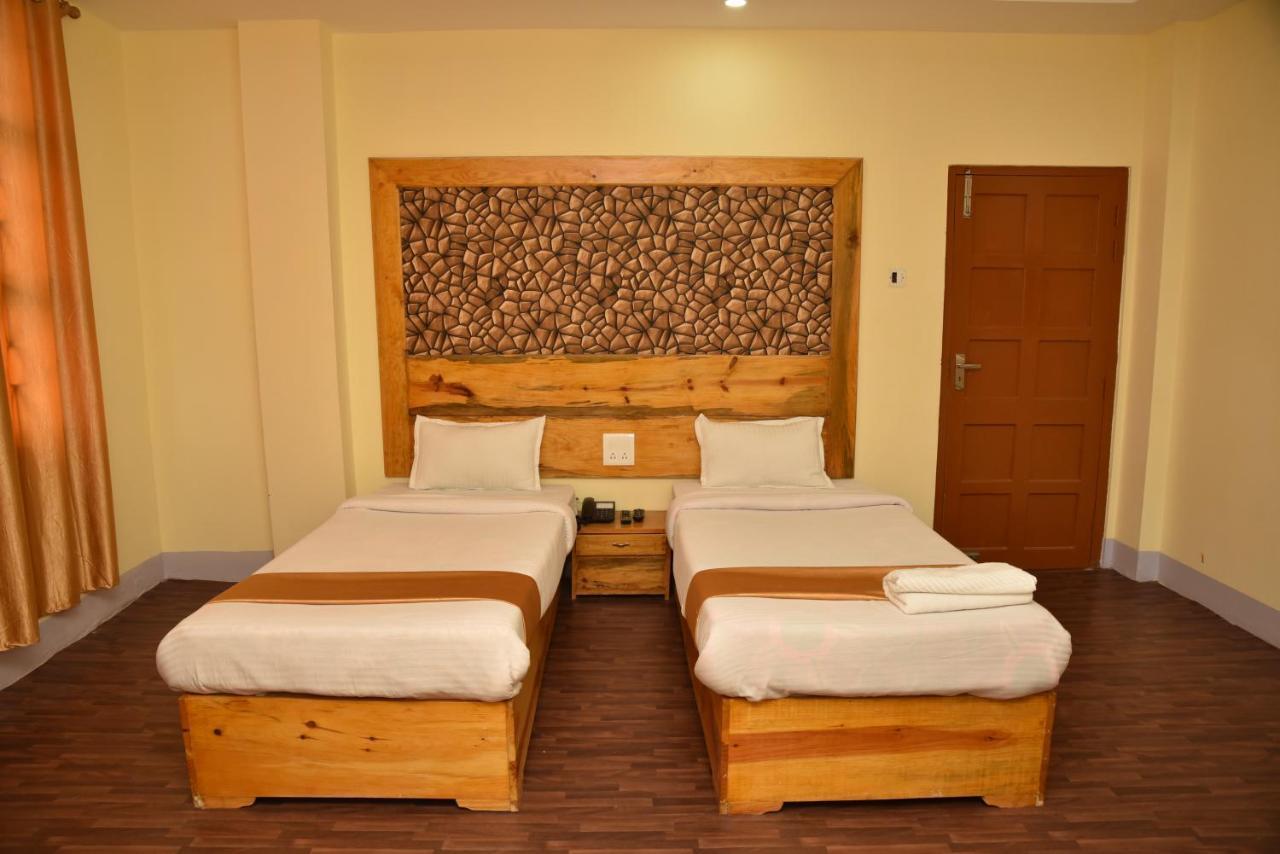 Hotel City Palace Inn Σιλόνγκ Εξωτερικό φωτογραφία