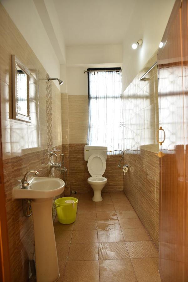 Hotel City Palace Inn Σιλόνγκ Εξωτερικό φωτογραφία